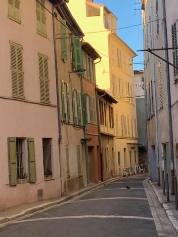 Studio Neuf Et Charmant Vieil Antibes Exterior foto